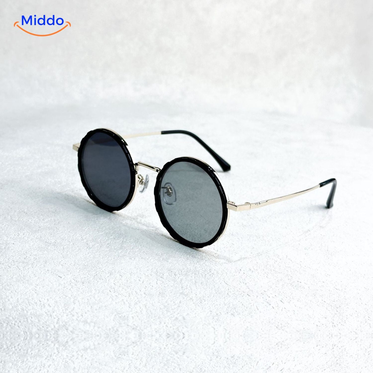 LumiShade Sonnenbrille | Handgefertigte Brille mit UV-Schutz und anpassbarem Lichtschutz