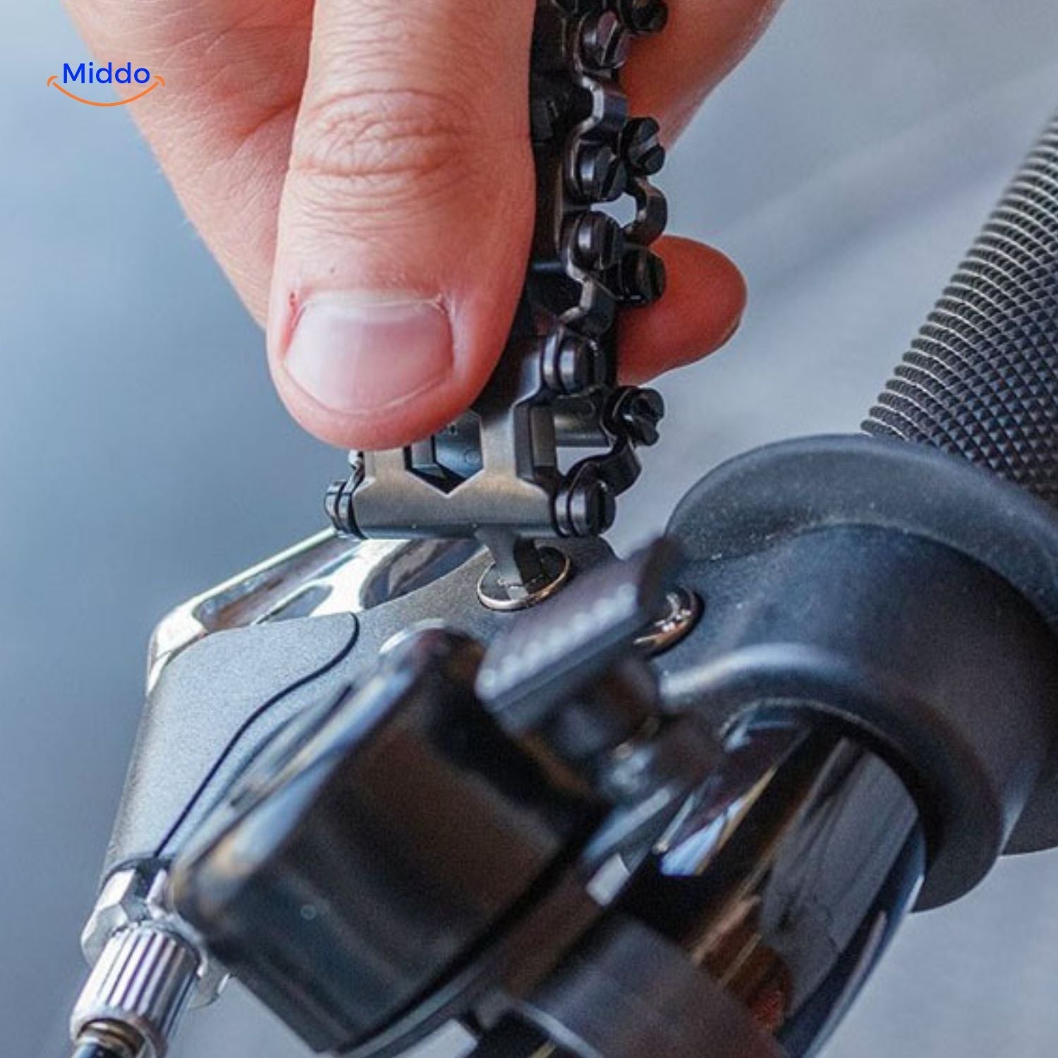 ToolMaster Edelstahl Werkzeugarmband | 29-in-1 Multifunktionsarmband für jede Herausforderung