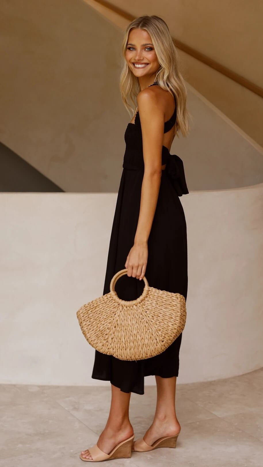 Leda | Elegantes Maxikleid mit fließendem Schnitt