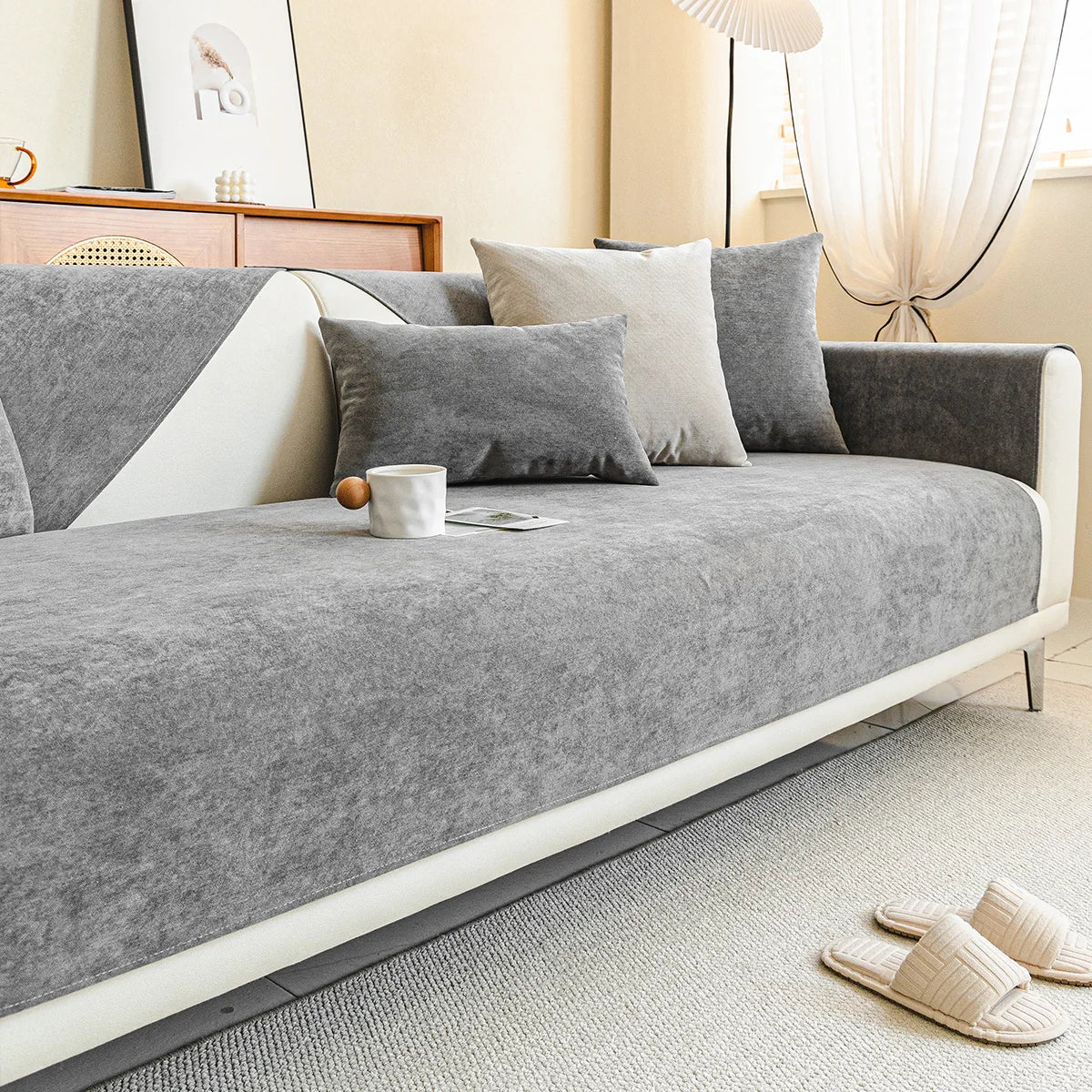SofaShield Luxe Antikratz-Sofabezüge – Kratzfeste Chenille-Schutz für Haustiere