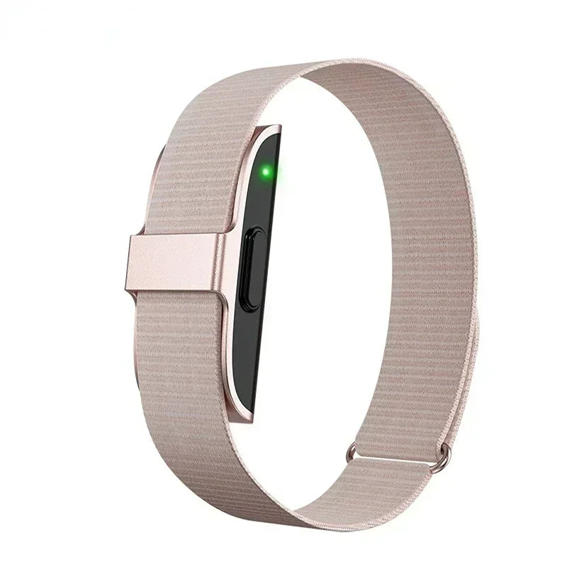 LifeTrack Aktivitätsband – Diskreter Fitness Tracker mit Herzfrequenz und Schrittzähler