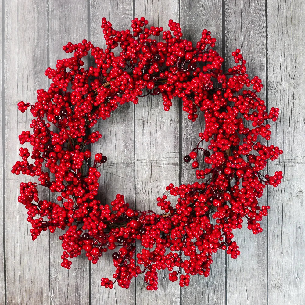 Weihnachtskranz | Realistische Zypressen- & rote Beeren-Dekoration | Innen & Außen