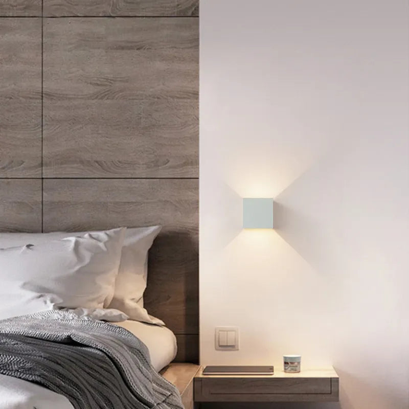 ZenGlow Luxe Wandleuchte mit Bewegungssensor für Intelligente Beleuchtung