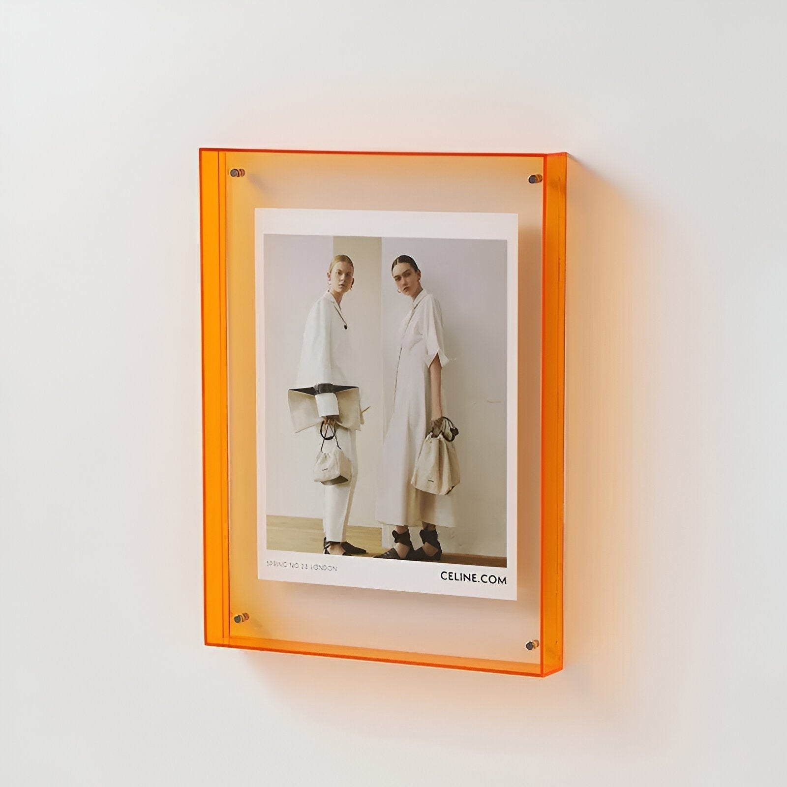 Frendorf | Moderner Designrahmen aus Acryl in Farbe