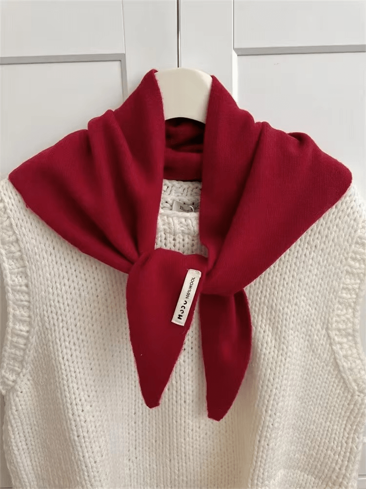 WolWeef Dreieckiger Strickschal – Weiche Wollmischung Schal für Wärme und Stil