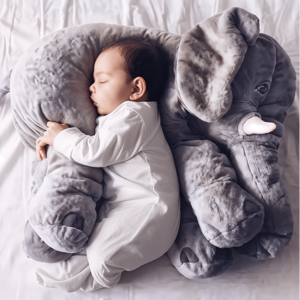 PlushElephant Kuschelkissen – Superweich & Komfortabel für Babys und Kinder
