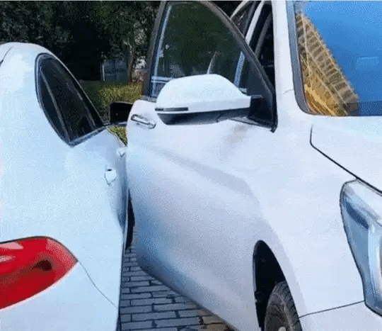 CarGuard Pro | Schützen Sie Ihre Autotüren und halten Sie sie wie neu - 4 Stück