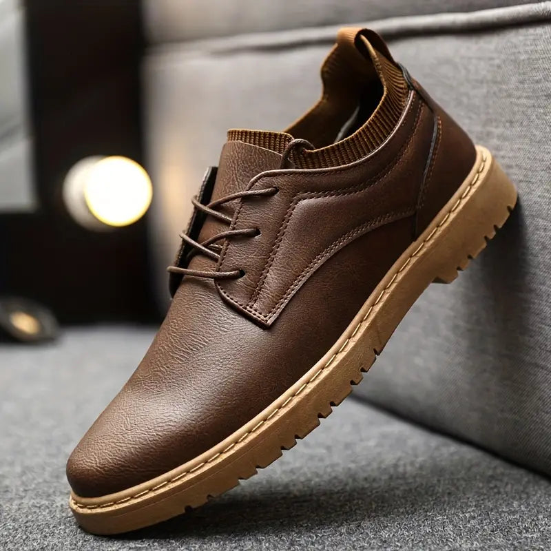 Schöne Herren | Schnürschuhe | Antirutschsohle | Stilvolle Stiefel