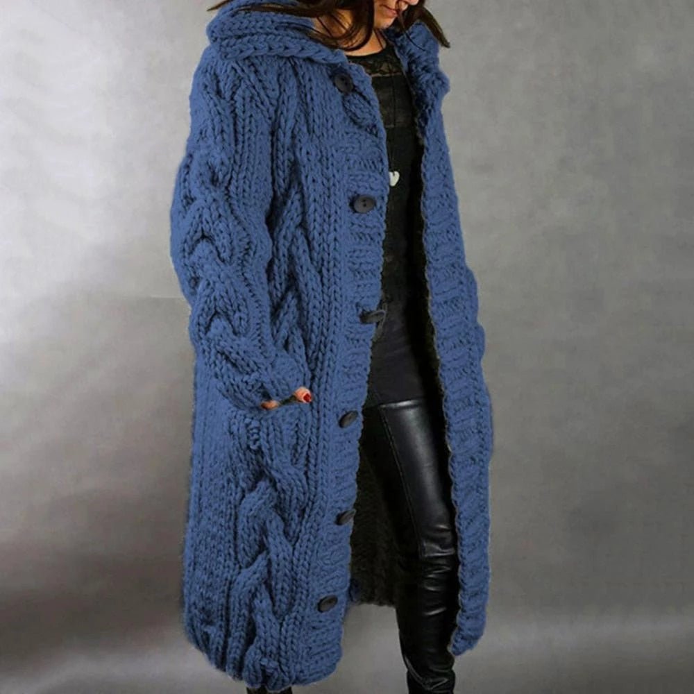 Strickwinterjacke Damen – Warme Jacke mit Kapuze und Knöpfen