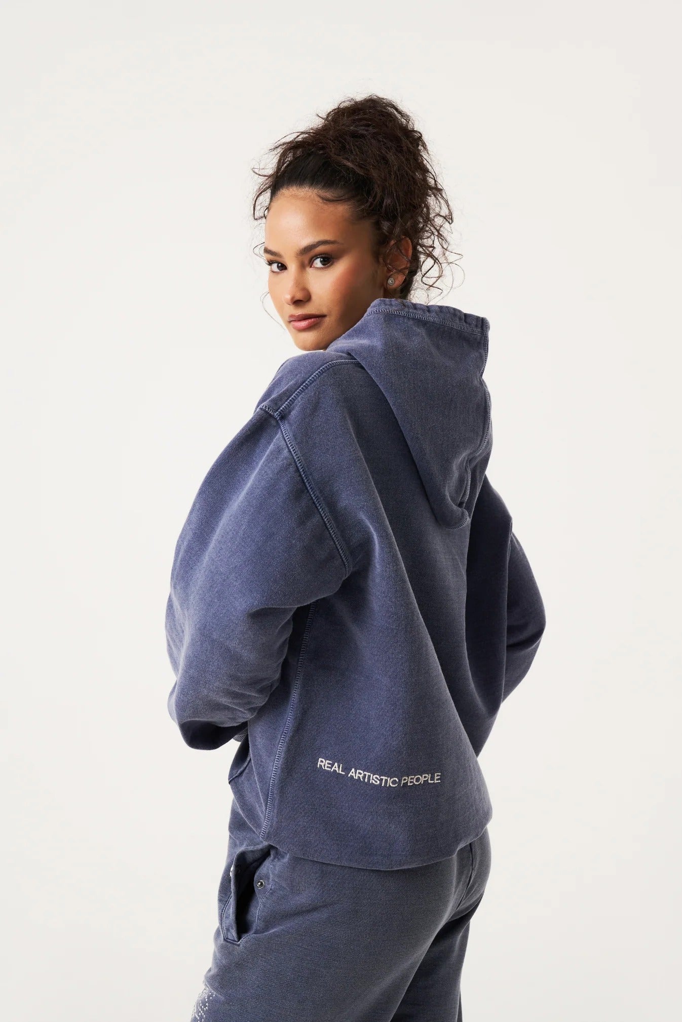 Hoodie - Modernes Design - Komfort und Stil