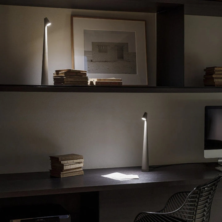 Skulptur Tischlampe Drahtlose LED Lampe Massives Aluminium 10000mAh Akku 3-Stufen Dimmung CRI 90 USB-C Ladeanschluss Warmweiß 2700K