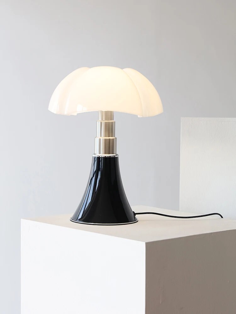 Tischlampe Blume – Elegant