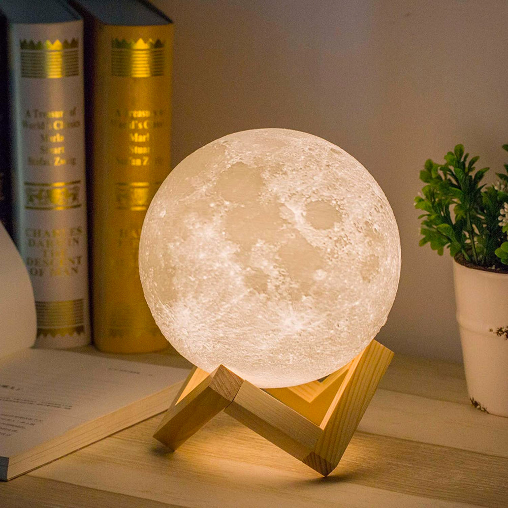 LunarGlow - 16 Farben Mondlampe mit Fernbedienung und Holzständer für Schlafkomfort und Atmosphäre