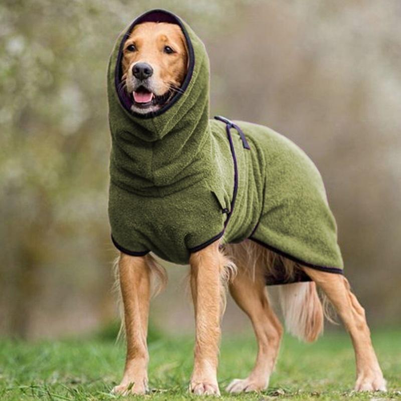 Fleece-Hundejacke mit Kapuze für Wärme und Komfort