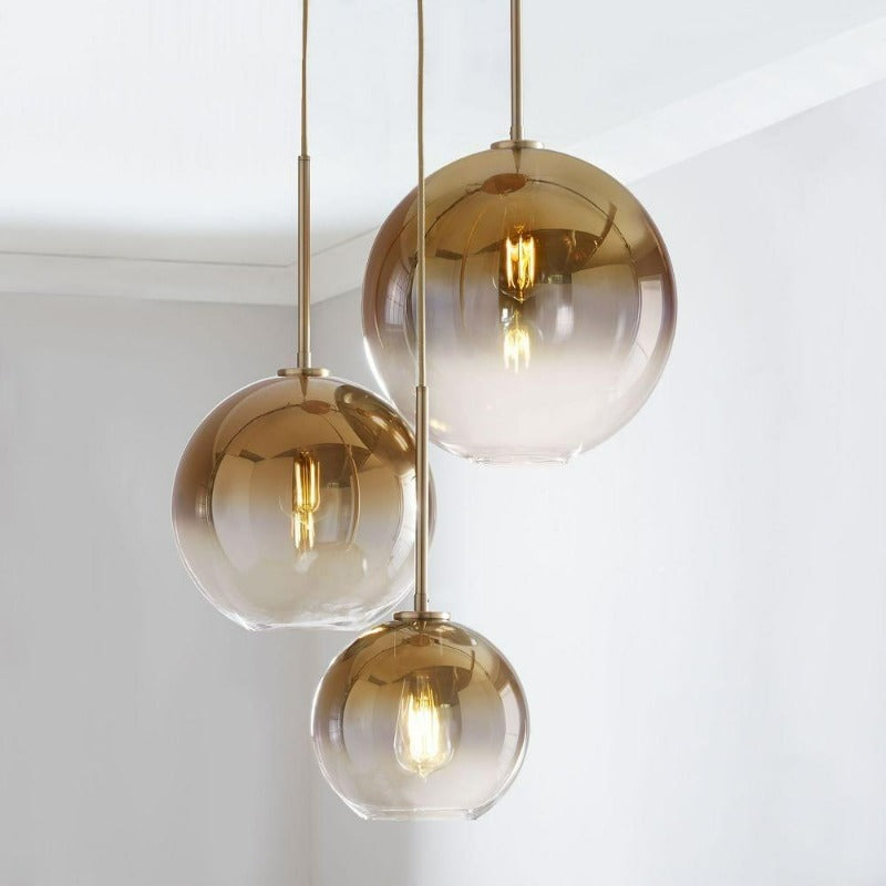 Frendorf | Glaskugel Pendelleuchte | Modernes Messing Design