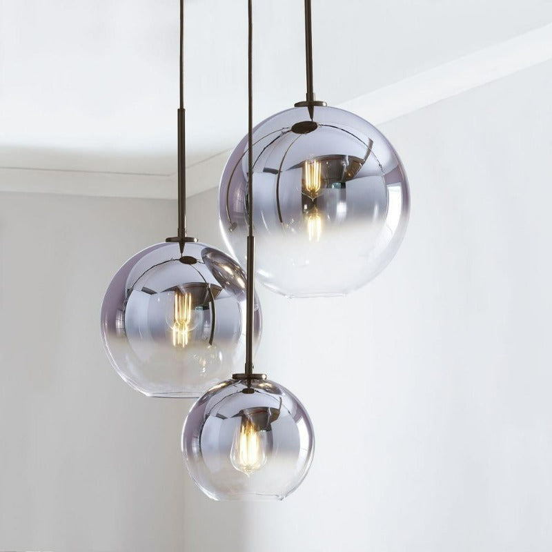 Frendorf | Glaskugel Pendelleuchte | Modernes Messing Design