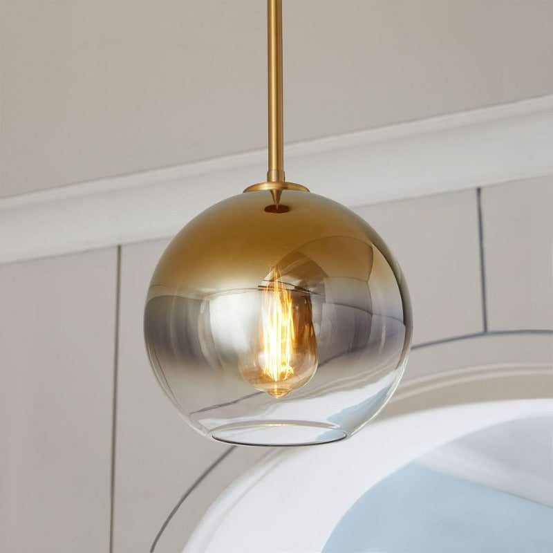 Frendorf | Glaskugel Pendelleuchte | Modernes Messing Design