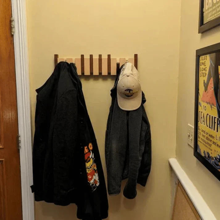 Piano Wandhaken aus Holz - HarmonyCoat
