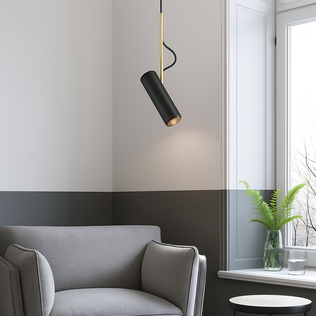Design-Hängelampe mit schwenkbarem Spot und goldenem Stab