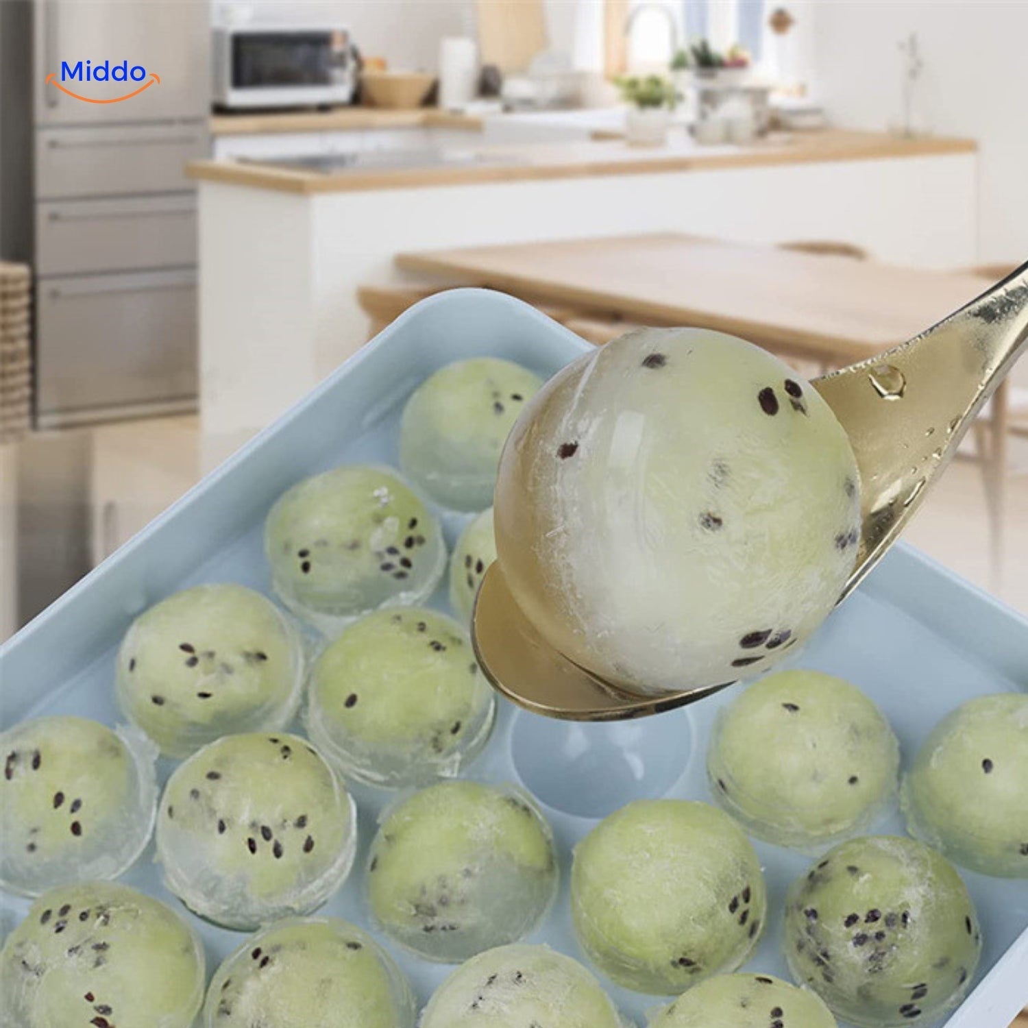 FrostSphere Eiswürfelform | Platzsparende Eisform mit 33 Rastern für perfekte Kühlung